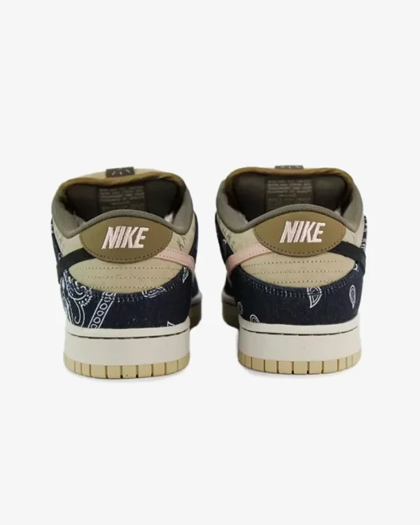 Nike SB Dunk x Travis Scott - Imagen 5
