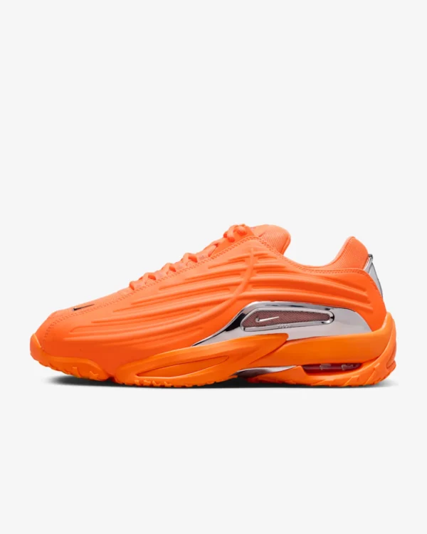 Nike NOCTA HOT STEP 2 (W)